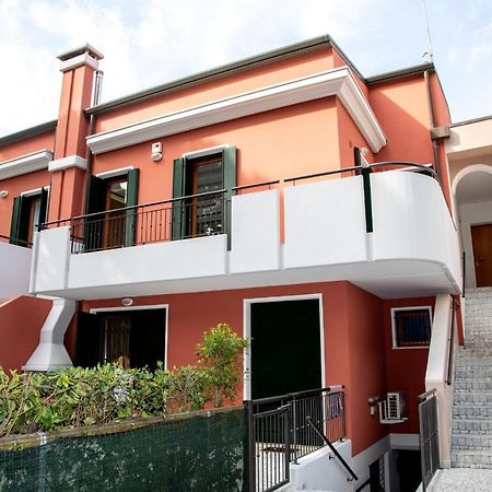 House Smeraldo By Holiday World Lido di Jesolo Dış mekan fotoğraf